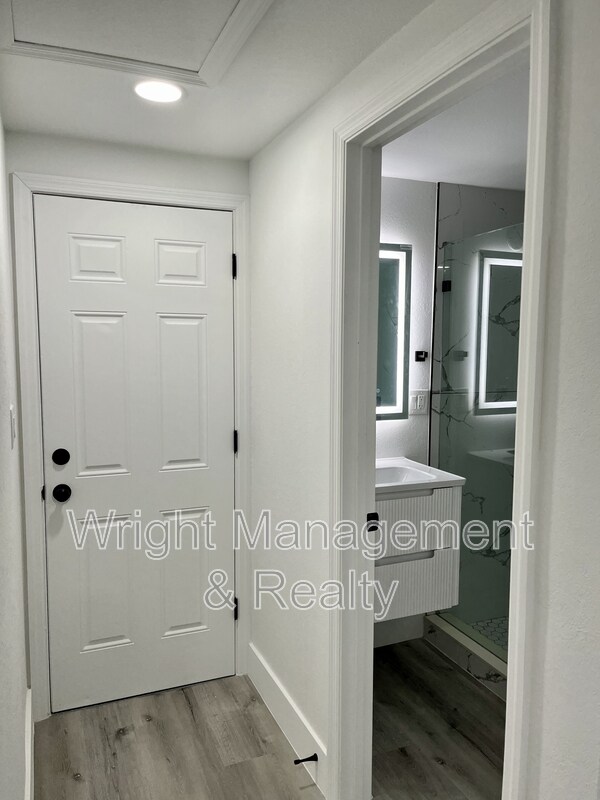 Building Photo - 3314 Trask Dr