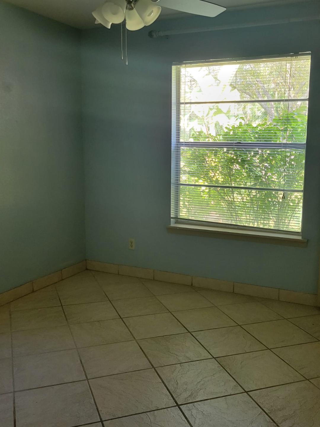 2nd. bedroom - 43A N Coria St