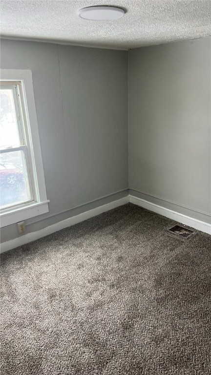 Building Photo - 77-79-79 Ave. E