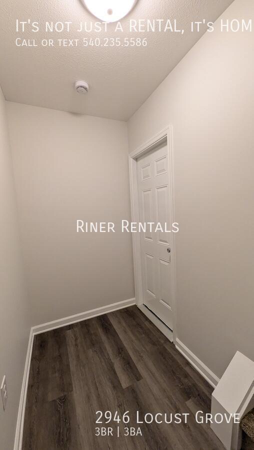 Building Photo - 2946 Locust Grv Ct