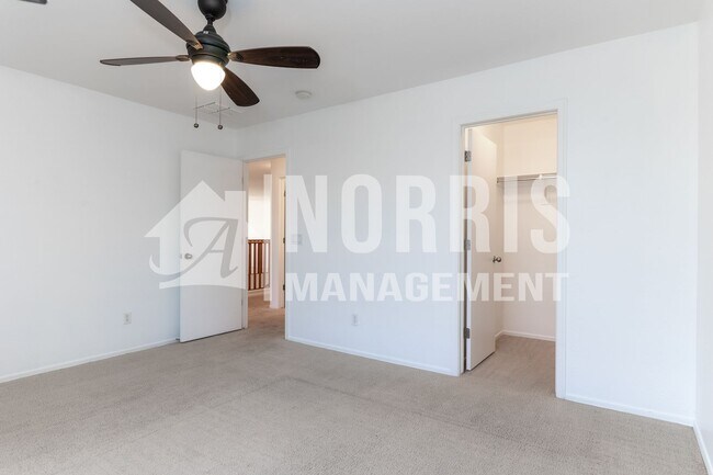 Building Photo - Large Home with Plenty of Room in Coolidge