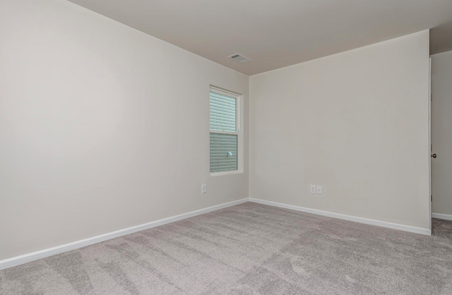 Building Photo - Charming 4BR, 2.5 BA home in Duncan SC is ...
