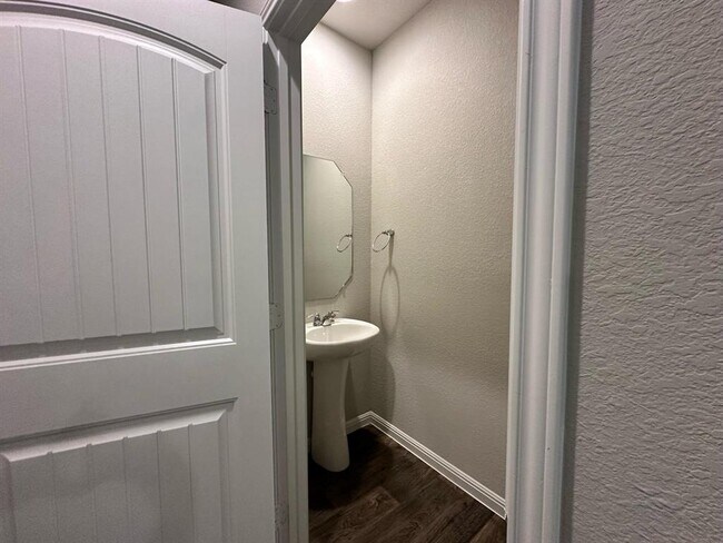 Building Photo - 14010 Luisium View