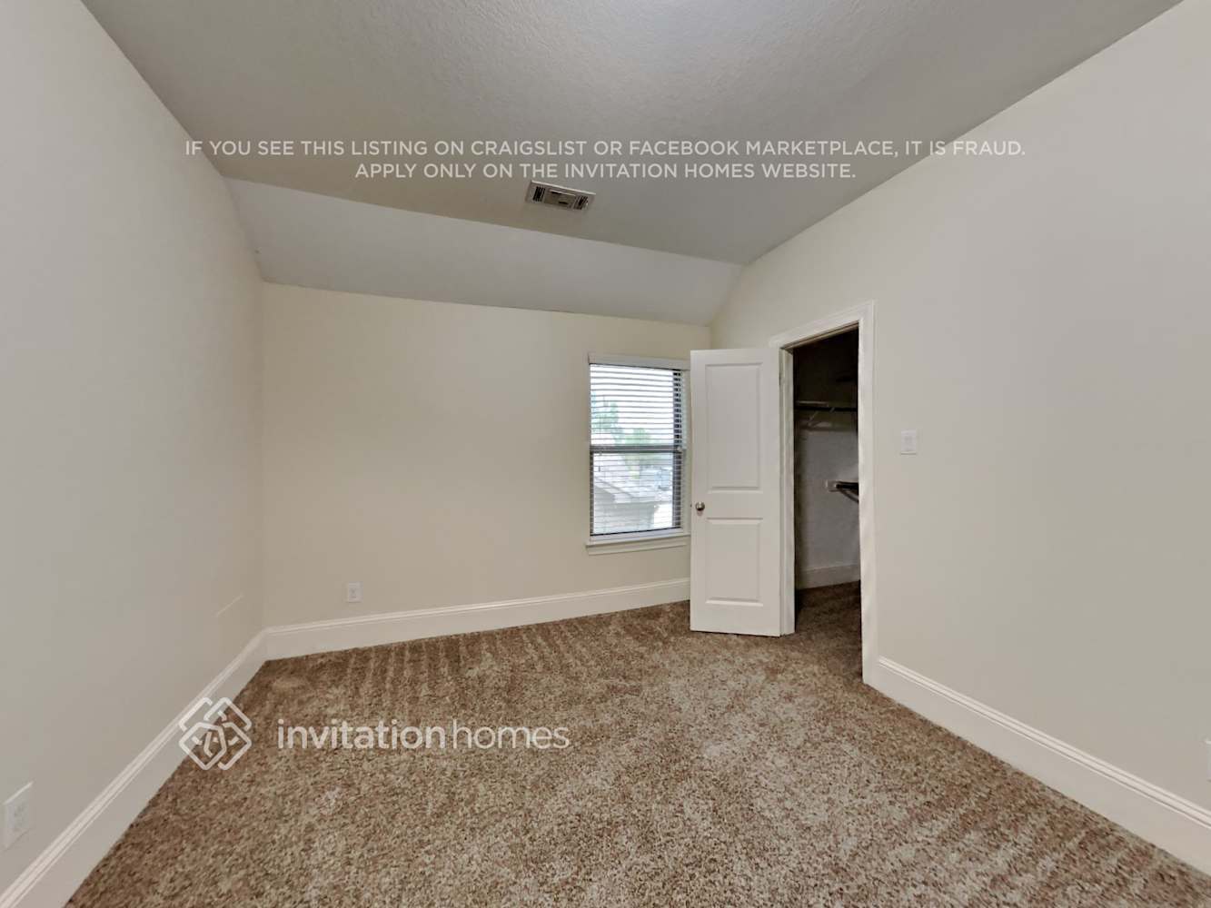 Building Photo - 1306 Lucas St