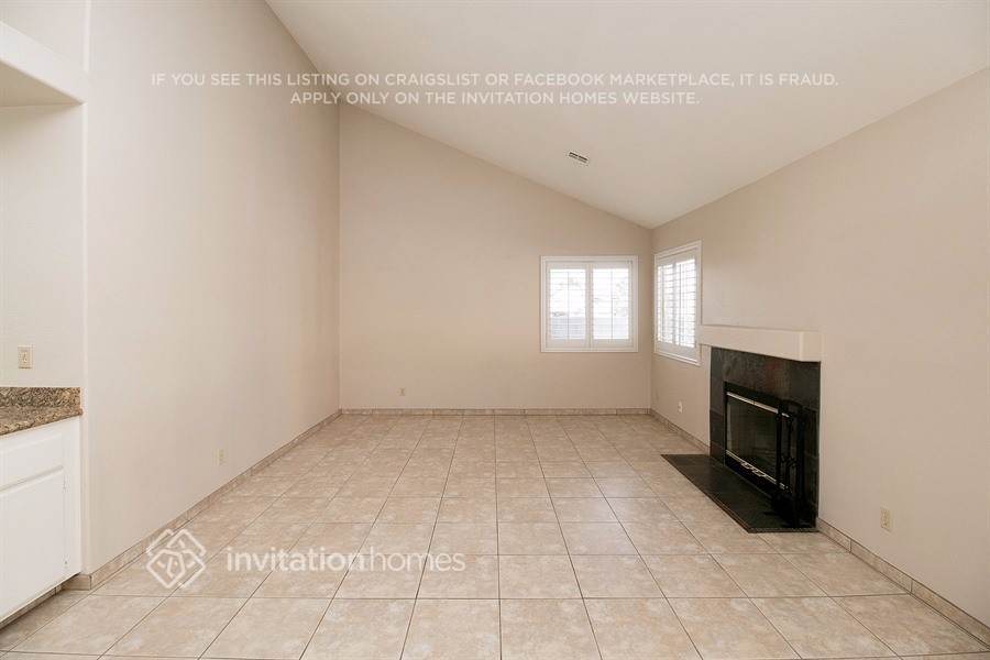 Building Photo - 2116 Running River Rd