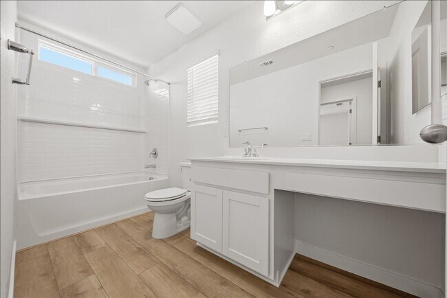 Building Photo - 2416 Interstellar Ln