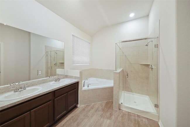 Building Photo - 1147 Brahma Cir