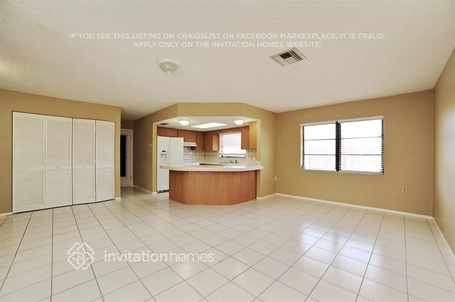 Building Photo - 7023 Bramblewood Dr