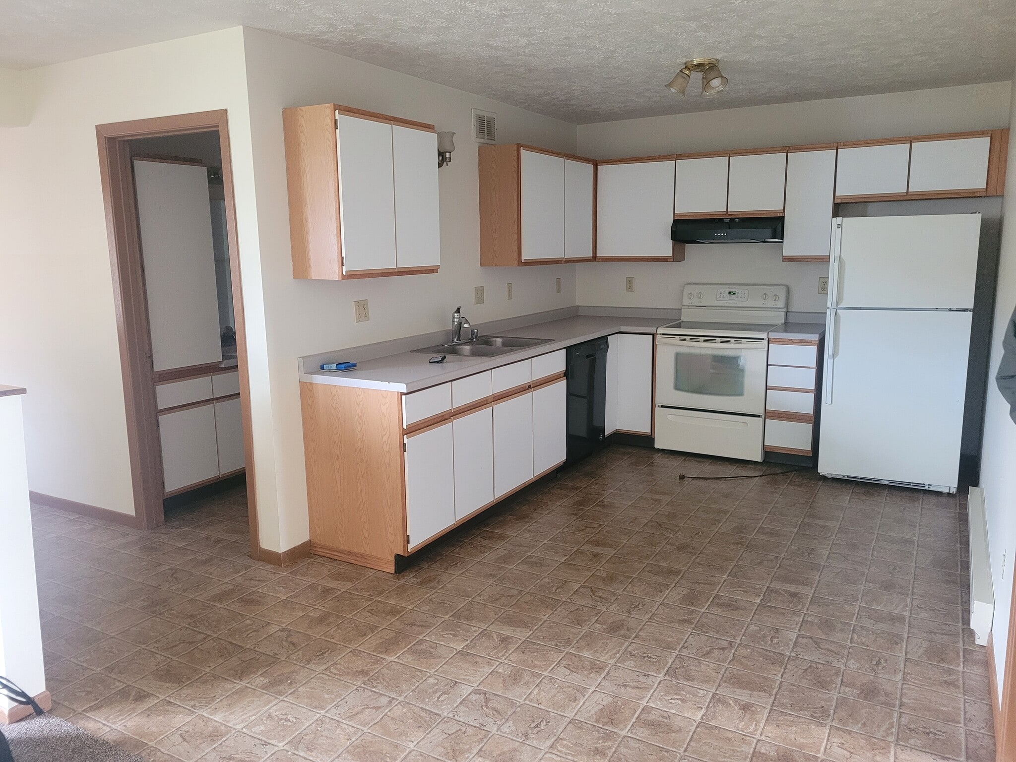 Kitchen and Dining - 5207 Lee Ave