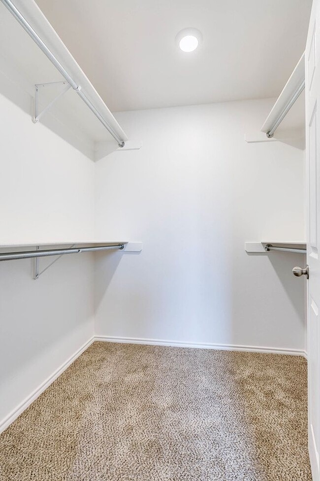 Building Photo - Updated 3 Bedroom Home For Lease!!