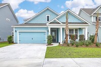 Building Photo - Cane Bay home available!