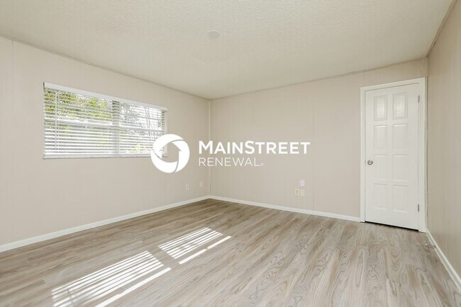 Building Photo - 4 Bedroom Pet-Friendly Home in Longwood, FL with Main Street Renewal
