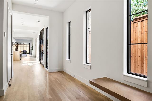 Building Photo - 4105 Hawthorne Ave