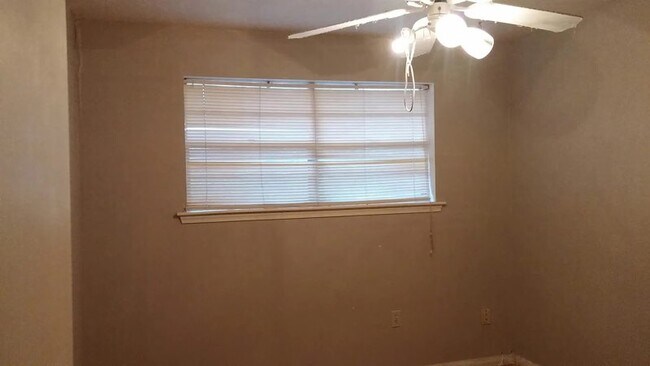 Bedroom 2 - 67 Madrid Ave