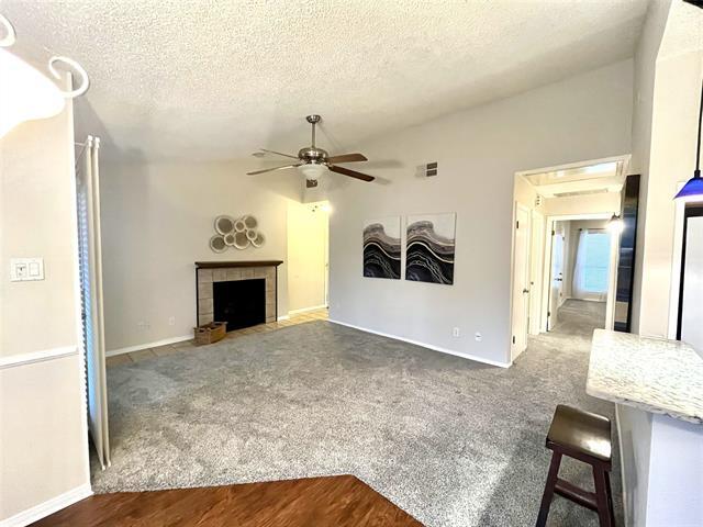 Building Photo - 1304 Harwell Dr