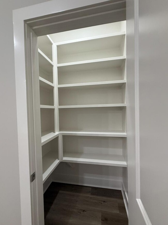 Building Photo - 4151 W Prien Lake Rd