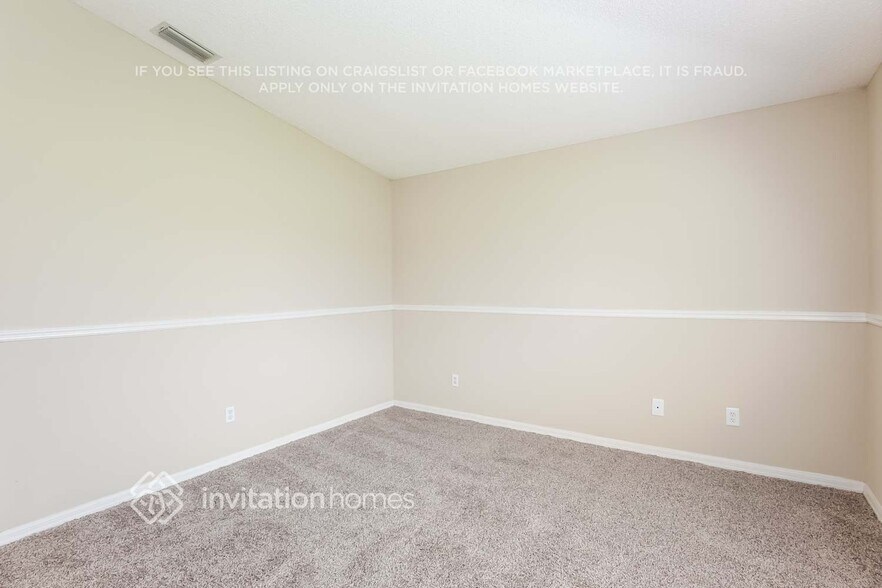 Building Photo - 11826 Brenford Crest Dr