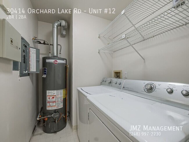 Building Photo - 30414 Orchard Lake Rd