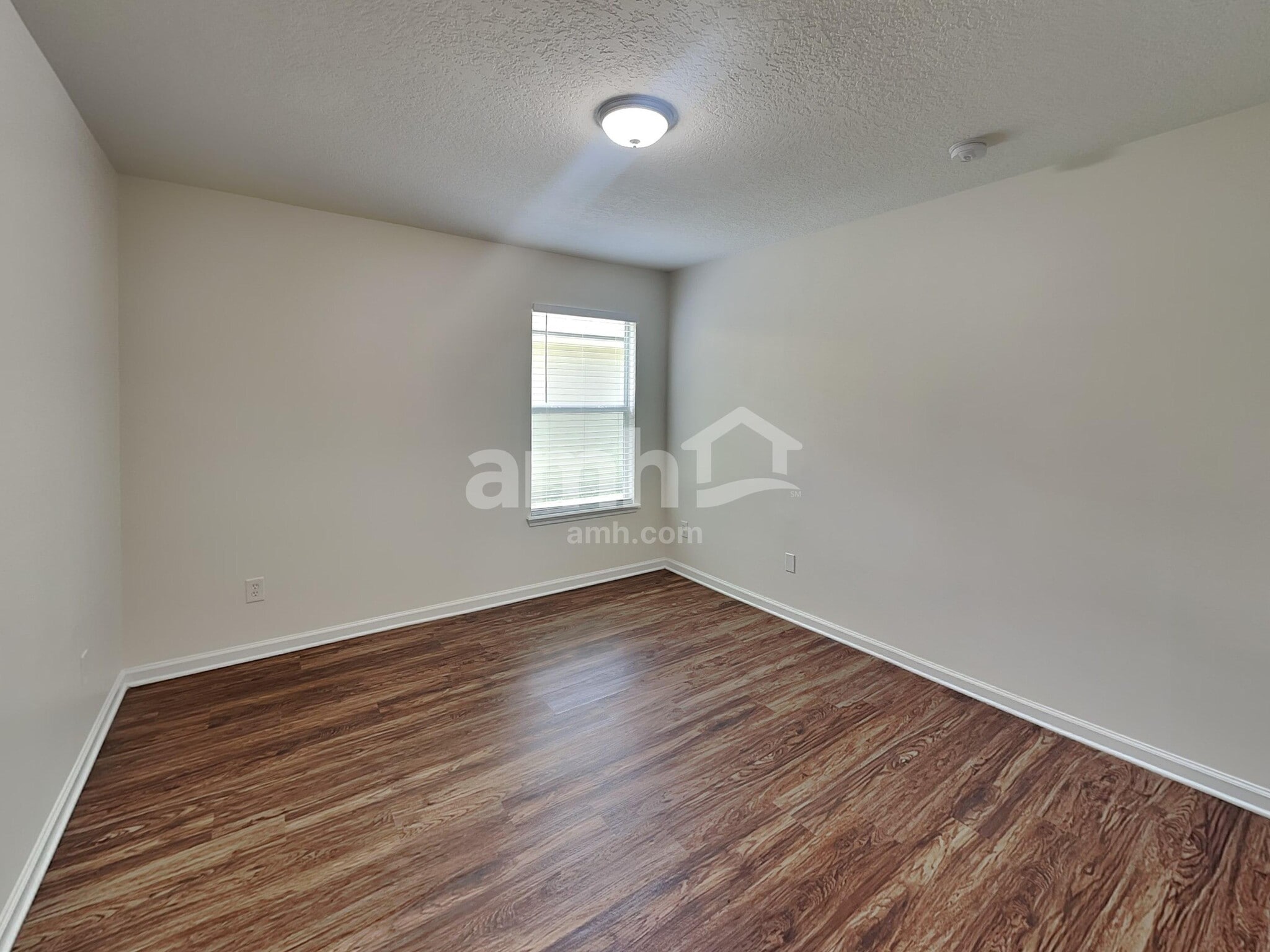 Building Photo - 1020 Beckingham Dr