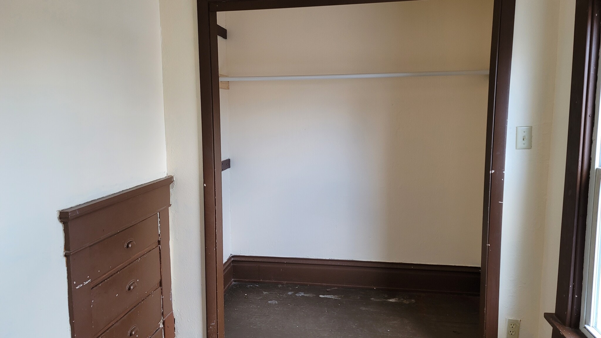 Building Photo - 333 S McKinley Ave