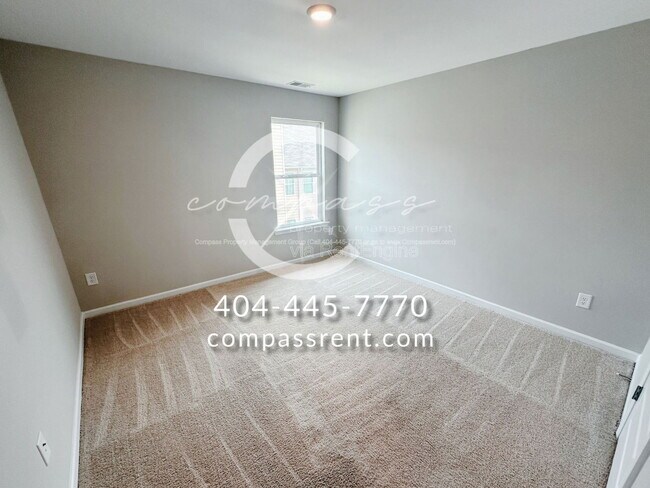 Building Photo - 214 Lyndon Wy NW