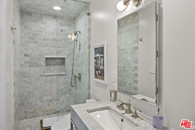 Building Photo - 26508 Latigo Shore Dr