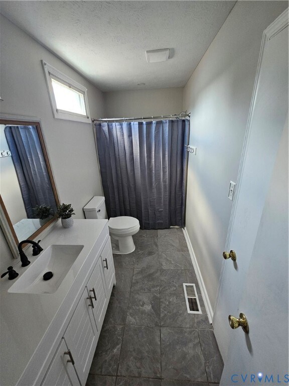 Building Photo - 7023 Hanna Dr