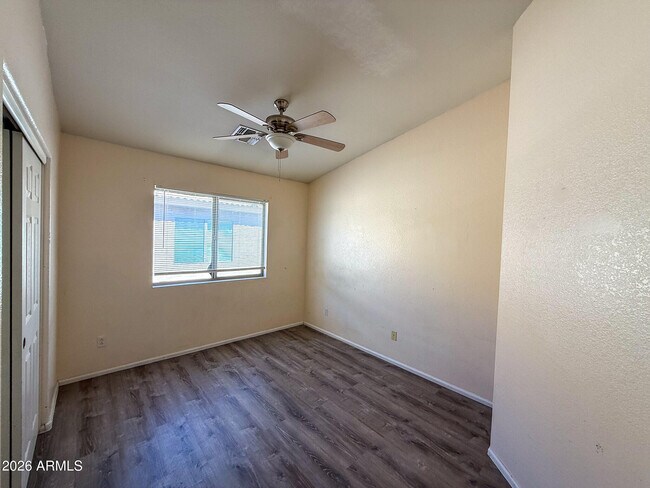 Building Photo - 1330 E Santa Fiore St
