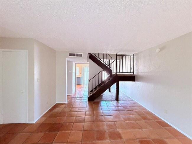 Building Photo - 9611 Blue Creek Ln