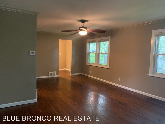 Building Photo - 3 br, 3 bath House - 610 SE Green Street