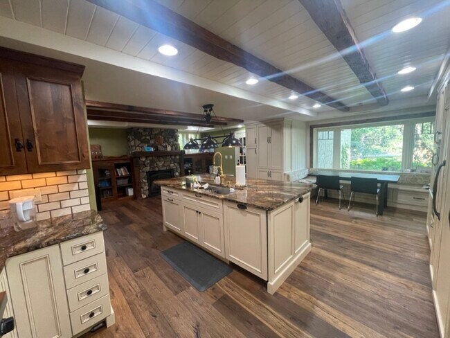 Kitchen during daytime - new faucet! - 27 S Riverview Hts
