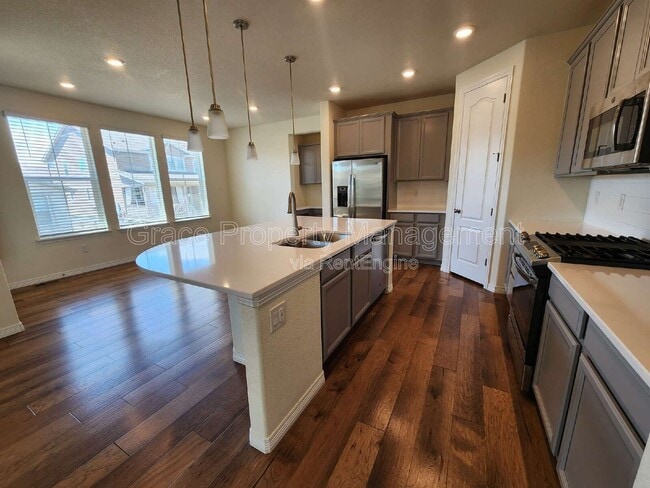 Building Photo - 808 Byrd Dr