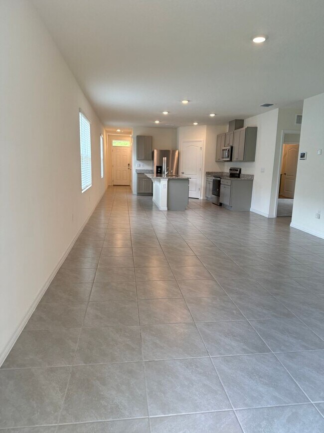 Building Photo - 2642 Angel Falls Dr