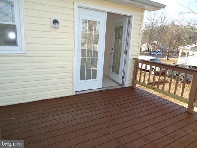 Building Photo - 515 Pleasants Dr