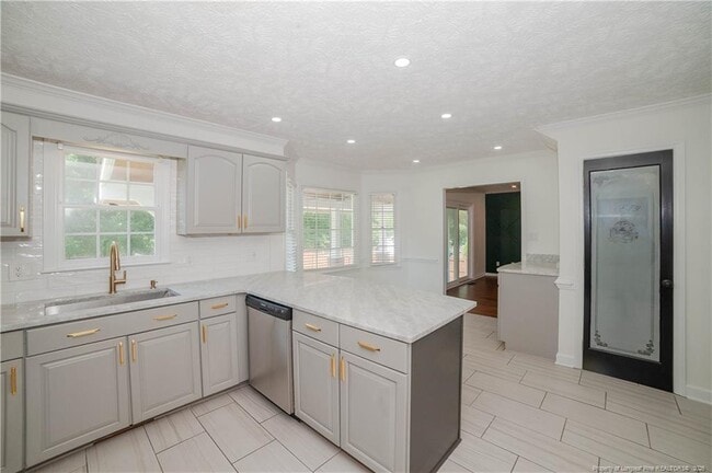 Building Photo - 6317 Nakoma Way