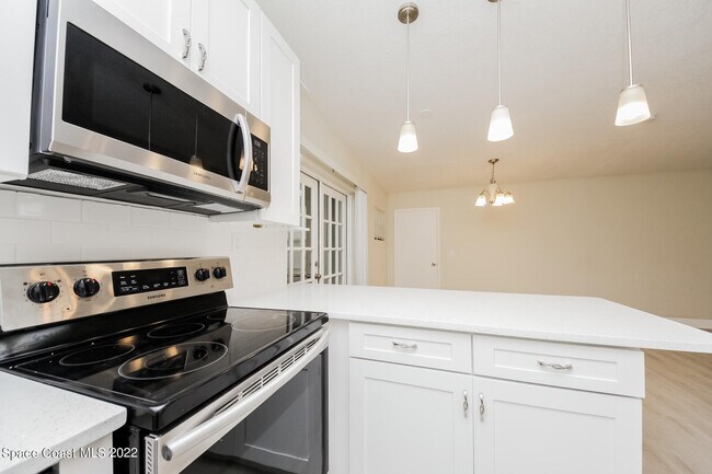 Building Photo - 2885 Citrus Dr