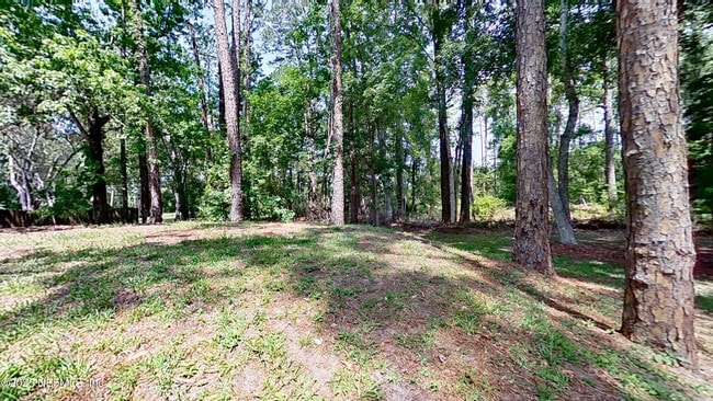 Building Photo - 2624 Pheasant Ct