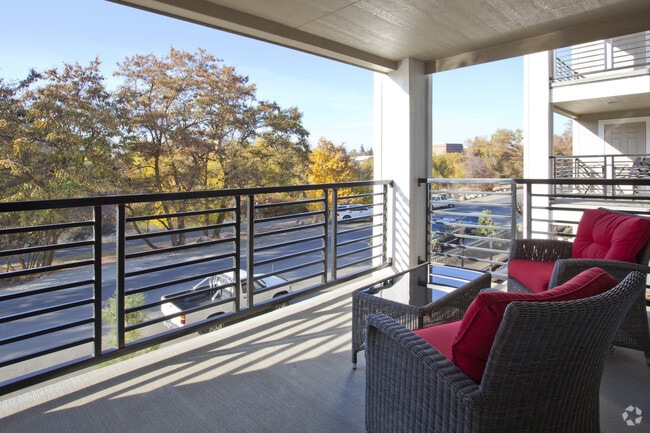 Building Photo - Riverview Lofts