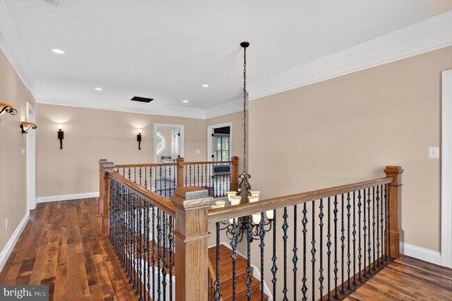 Building Photo - 13071 Haddonfield Ln