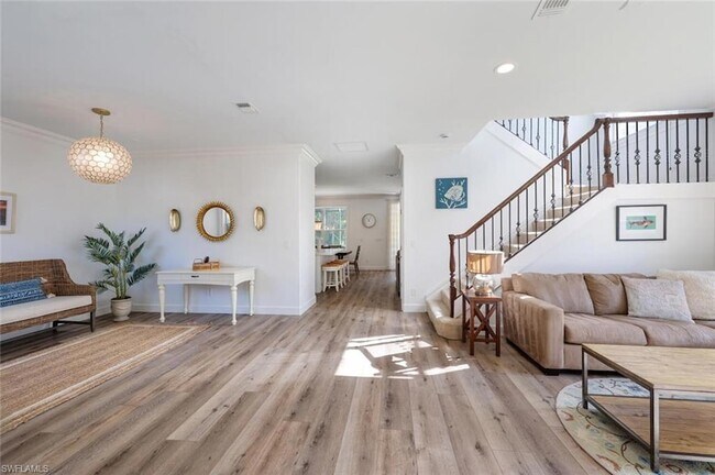 Building Photo - 1262 Barrigona Ct