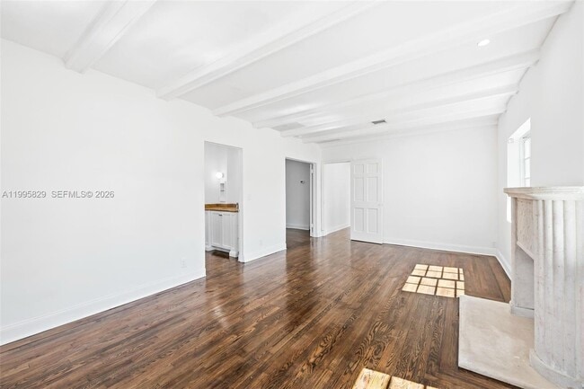 Building Photo - 1545 Meridian Ave