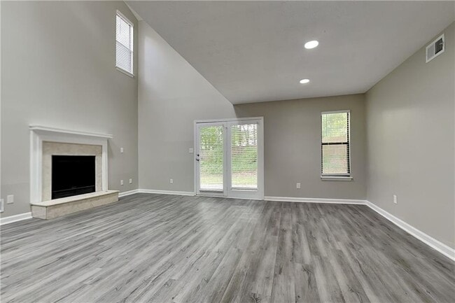 Building Photo - 548 Julius Dr