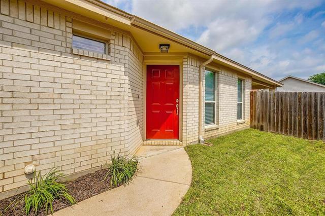 Building Photo - 1116 Boxwood Dr