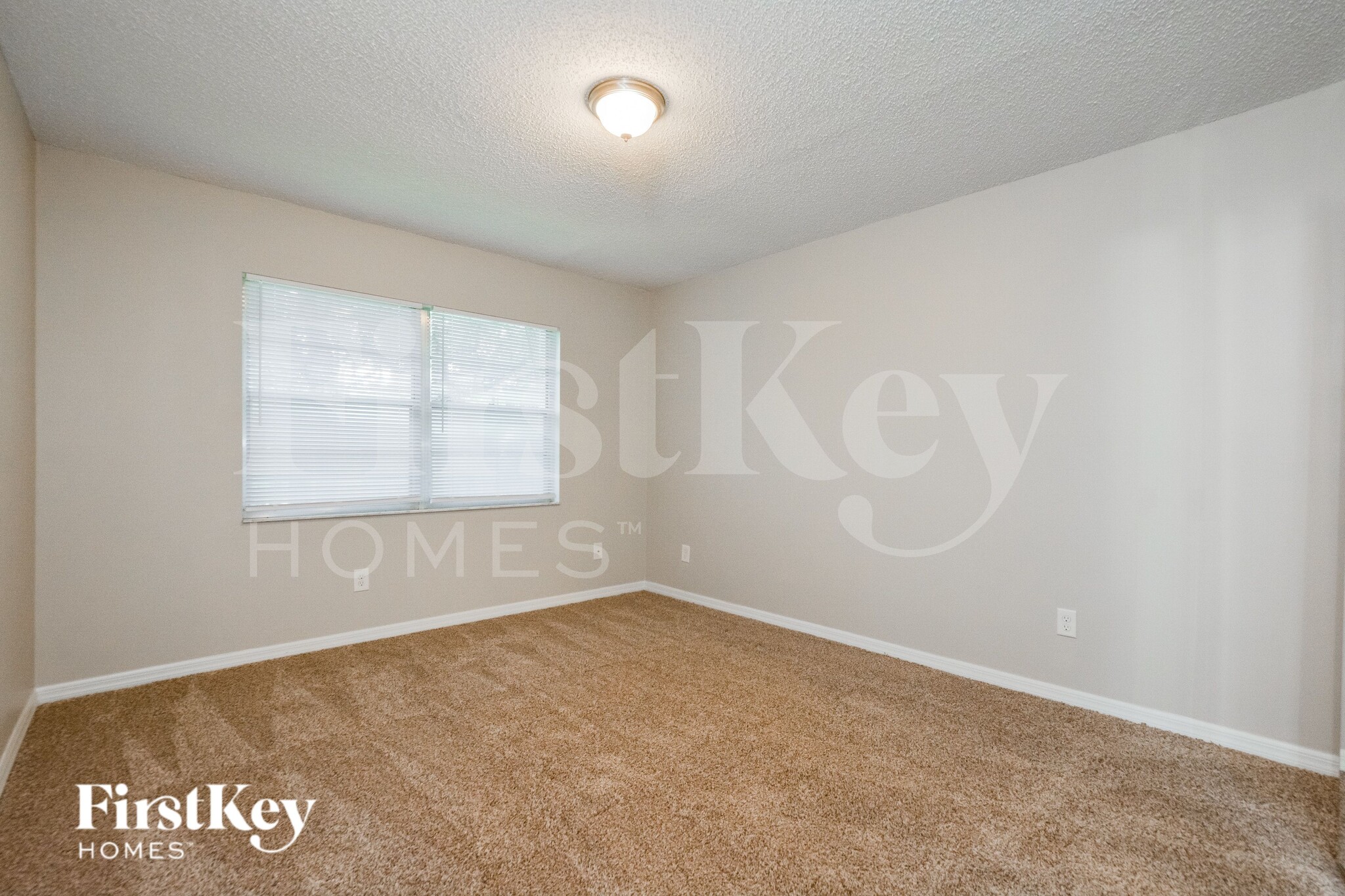 Building Photo - 848 Benchwood Ct