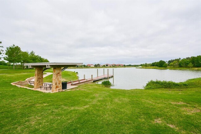 Building Photo - 6551 Scarlet Pond Ln