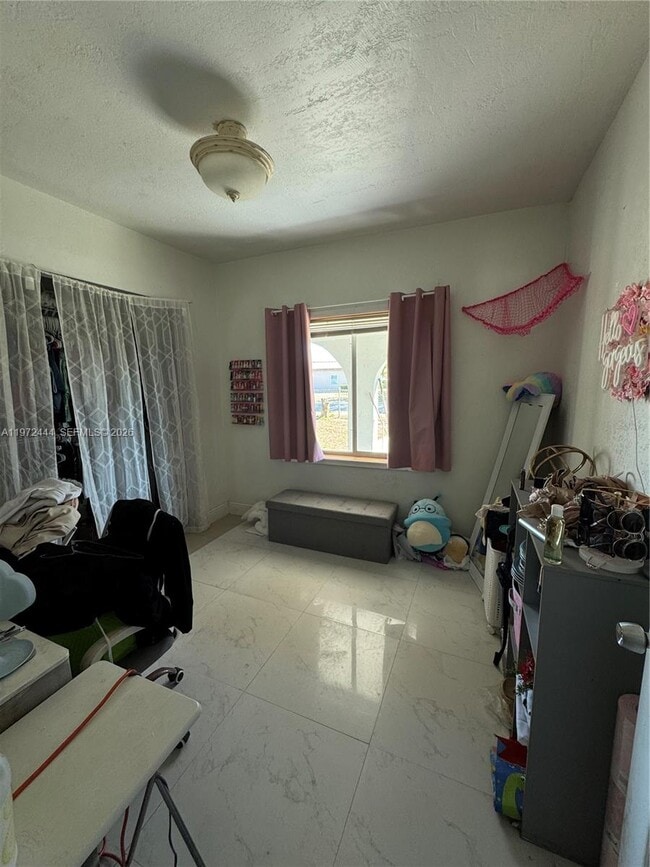 Building Photo - 14760 Tyler St