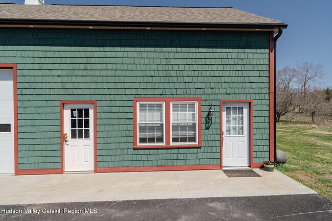 Building Photo - 52 Co Rd 65A