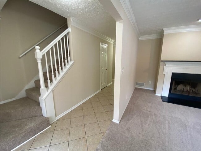 Building Photo - 1325 Old Victorian Ct