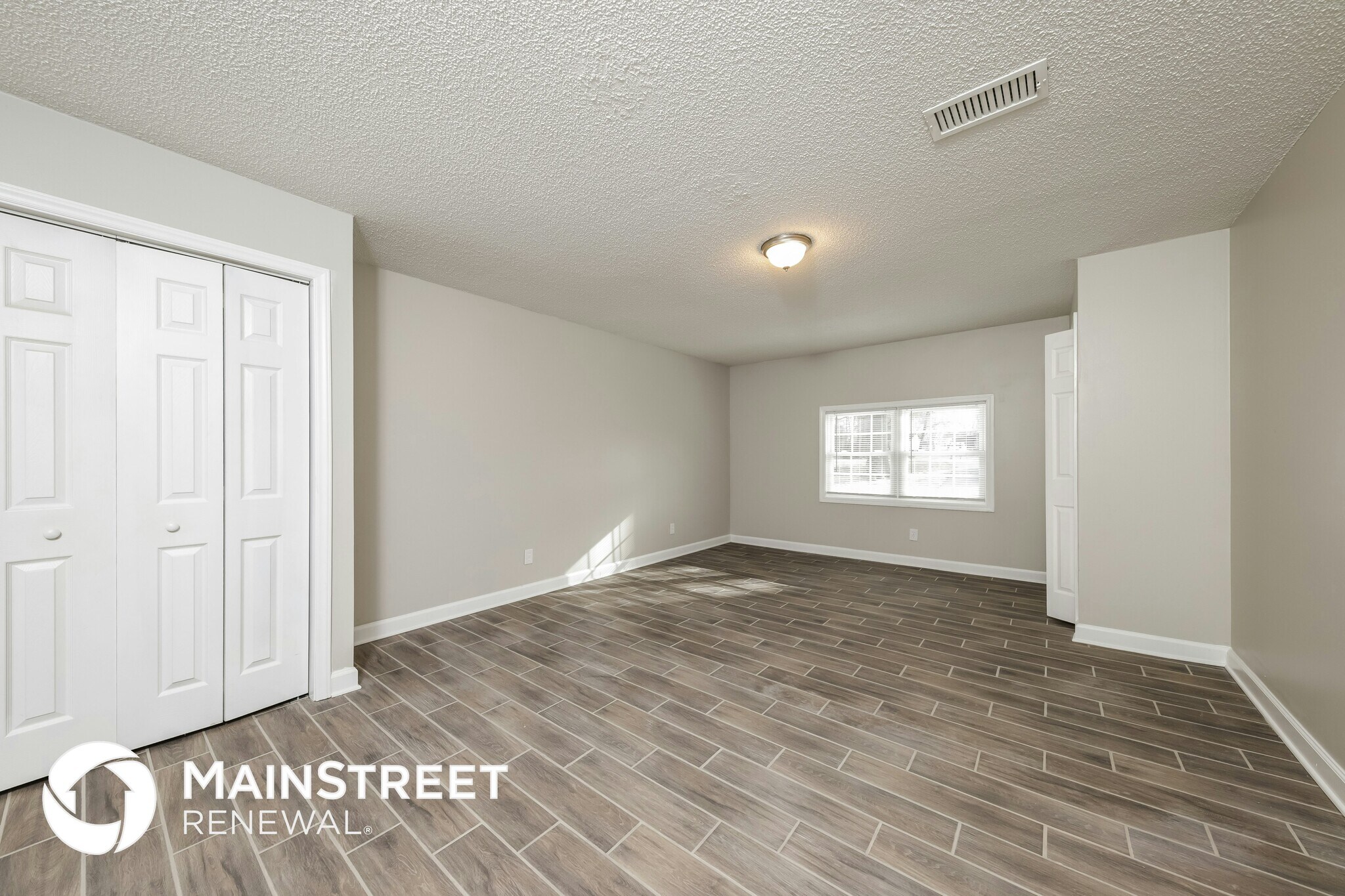 Building Photo - 126 Martindale Rd