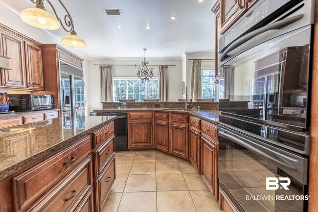 Building Photo - 7316 Northbrook Cir